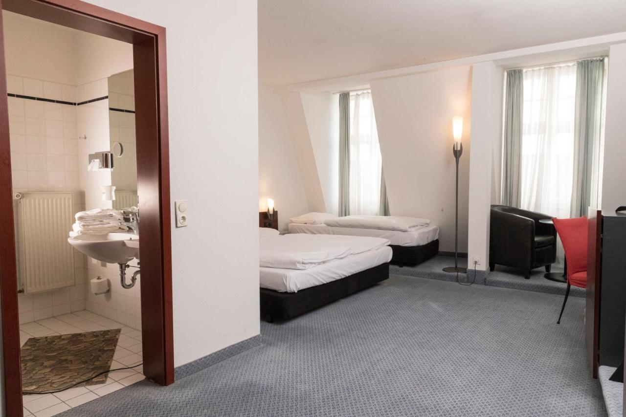 Sweet Dream Hostel & Pension - Self Check-In Güstrow Exterior foto