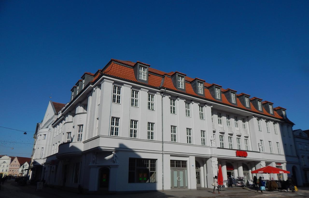 Sweet Dream Hostel & Pension - Self Check-In Güstrow Exterior foto