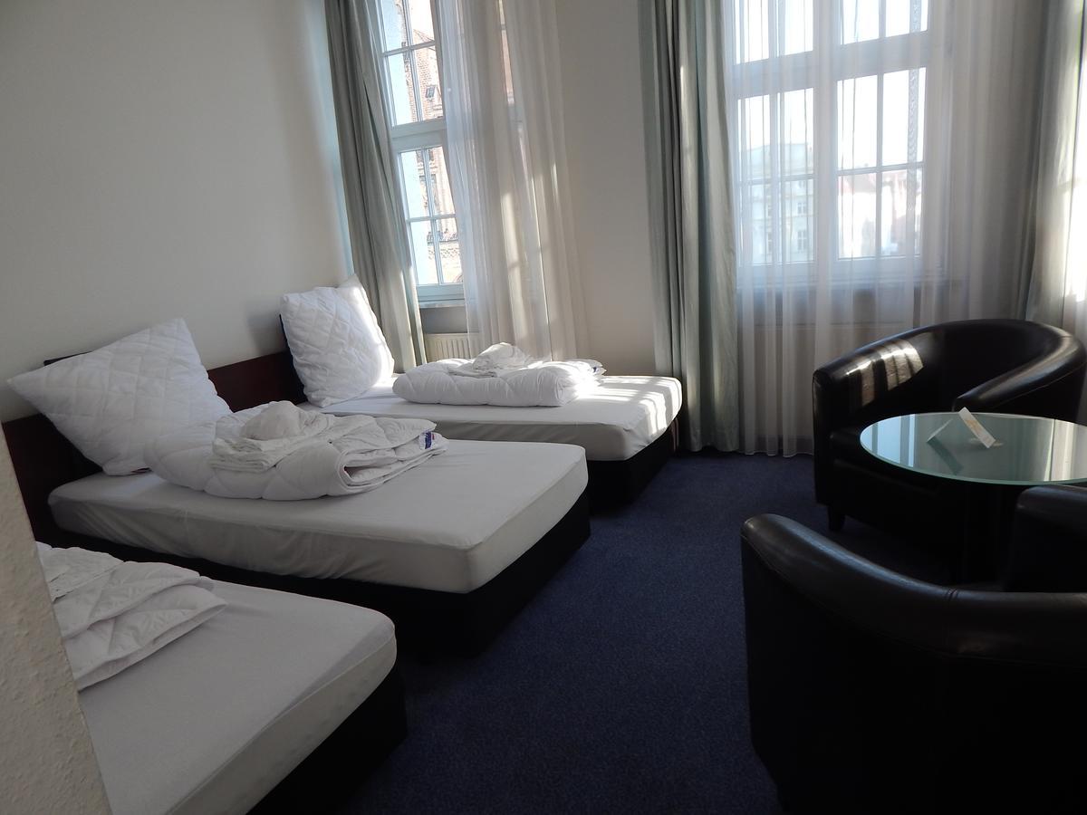 Sweet Dream Hostel & Pension - Self Check-In Güstrow Exterior foto