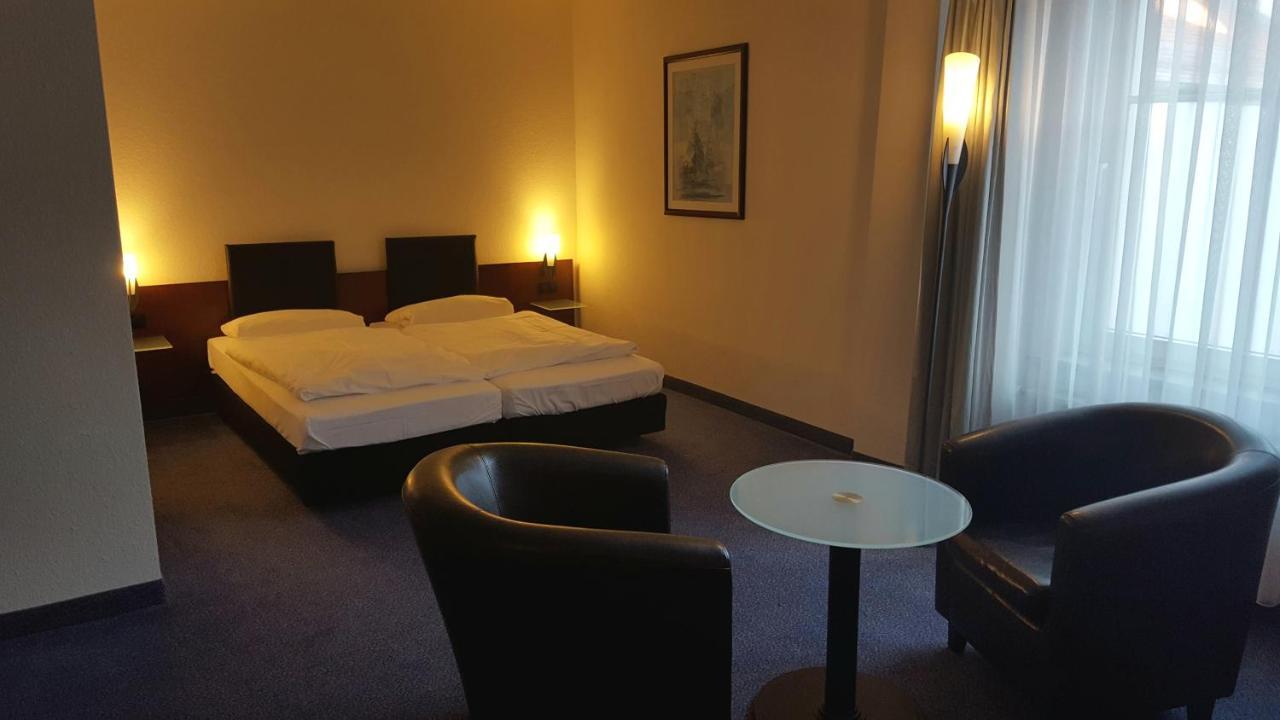 Sweet Dream Hostel & Pension - Self Check-In Güstrow Exterior foto