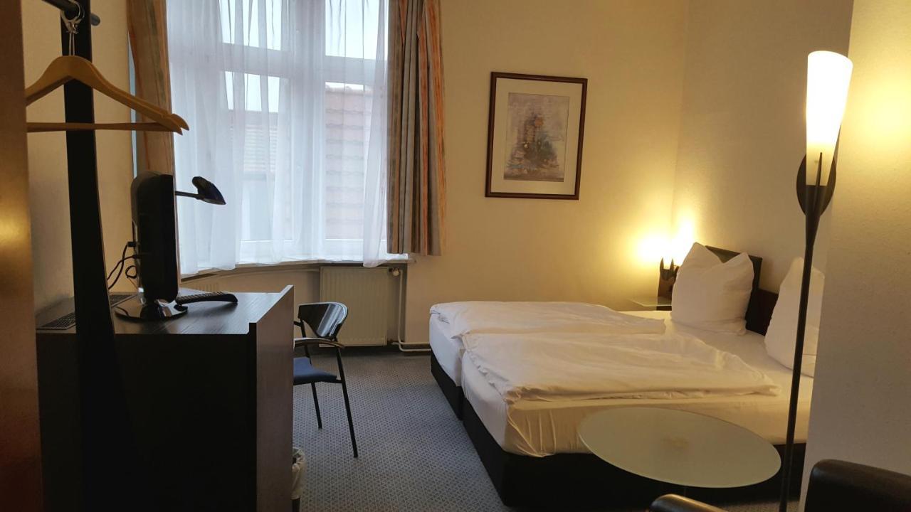Sweet Dream Hostel & Pension - Self Check-In Güstrow Exterior foto